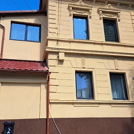 Cosy Studio In The Heart Of Brasov Exterior photo